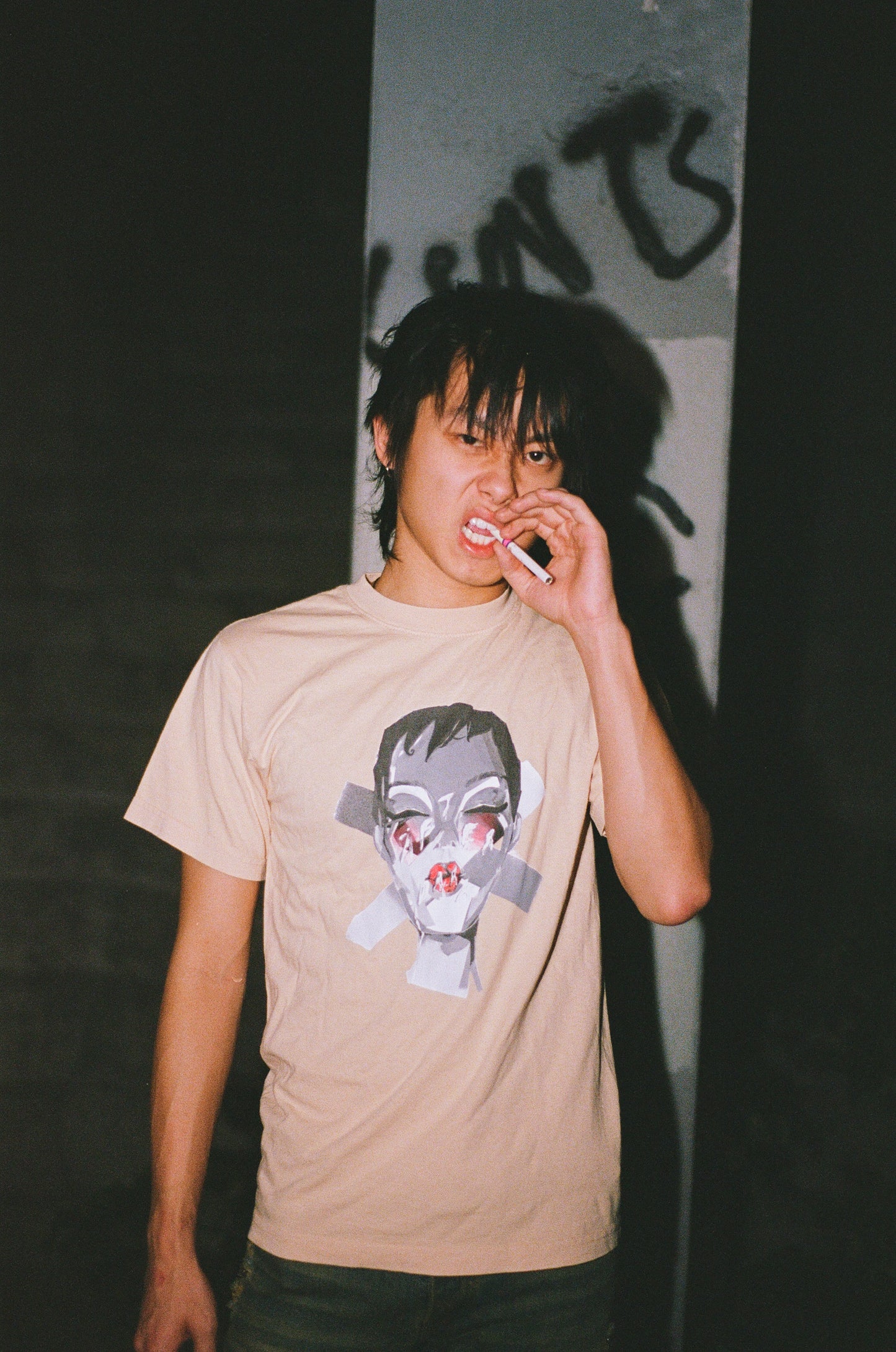Facial Tee